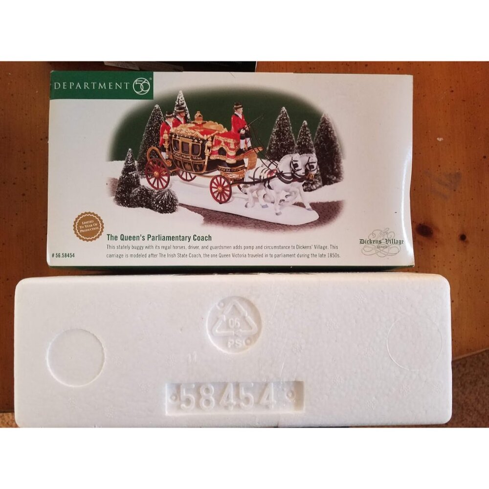 "The Queen's Parliamentary Coach" #58454 Dicken's Village Series -Retired-